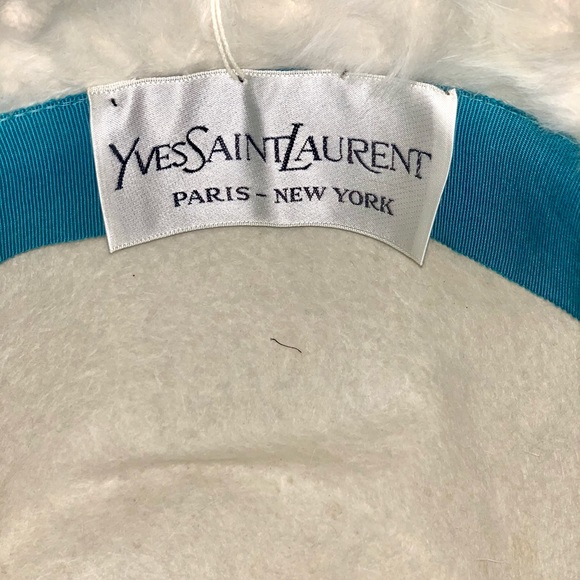Vintage- Super Rare!! Yves Saint Laurent Fur Hat (with tags!!) - Picture 6 of 6